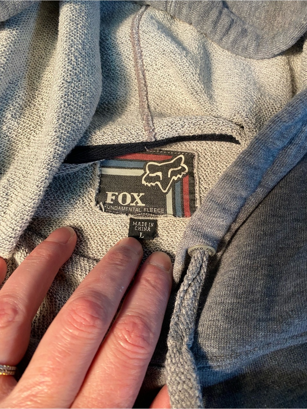 Vintage Fox Fundamental Fleece Men’s Gray Hooded Pullover Sweatshirt - Picture 3 of 5